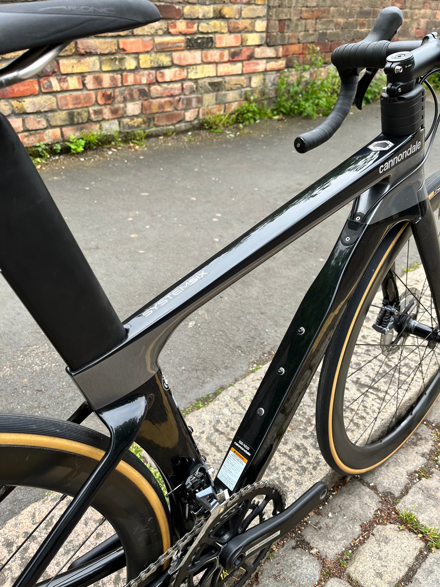 Cannondale SystemSix with ZIPP 303s size 47