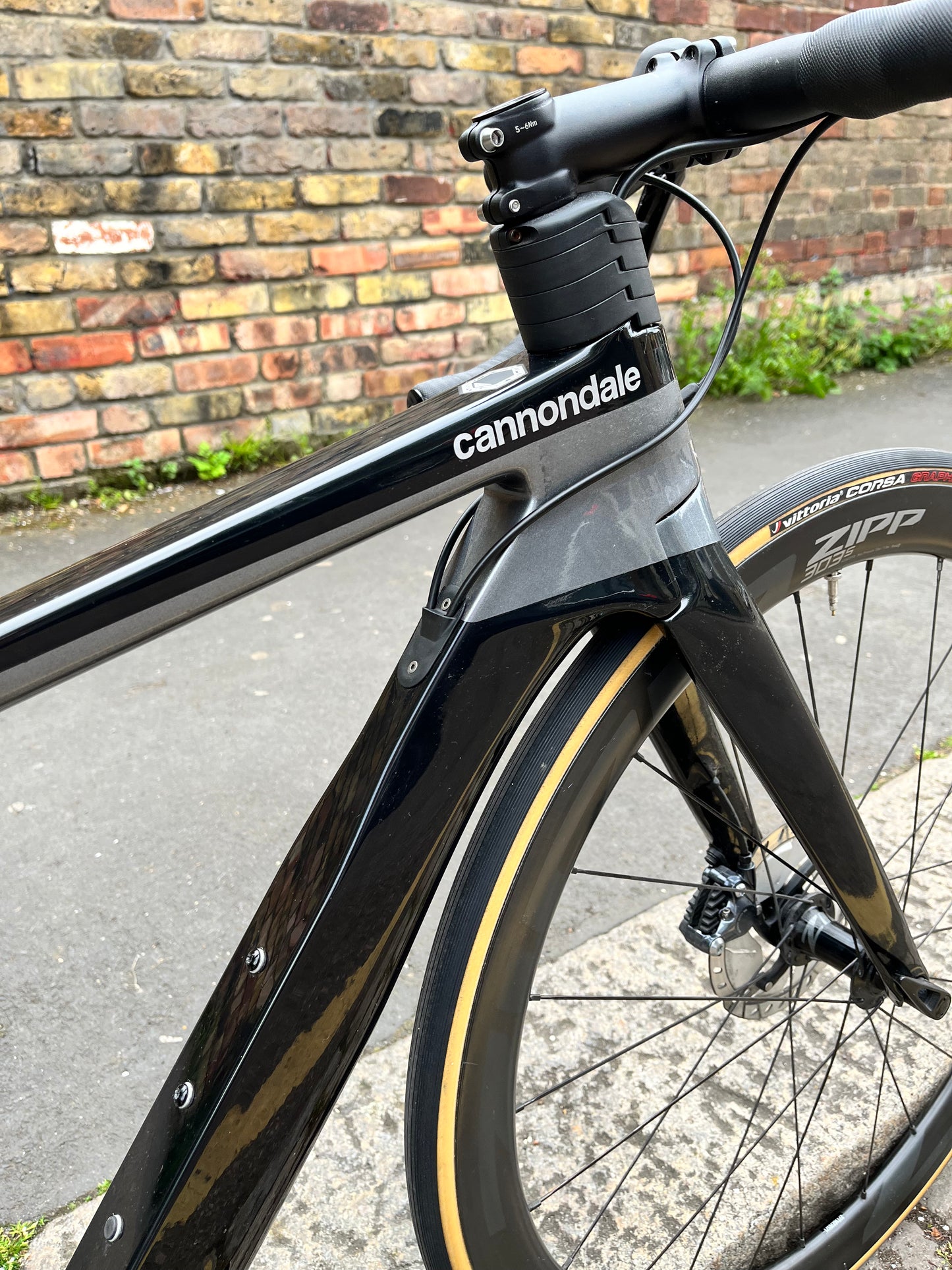 Cannondale SystemSix with ZIPP 303s size 47