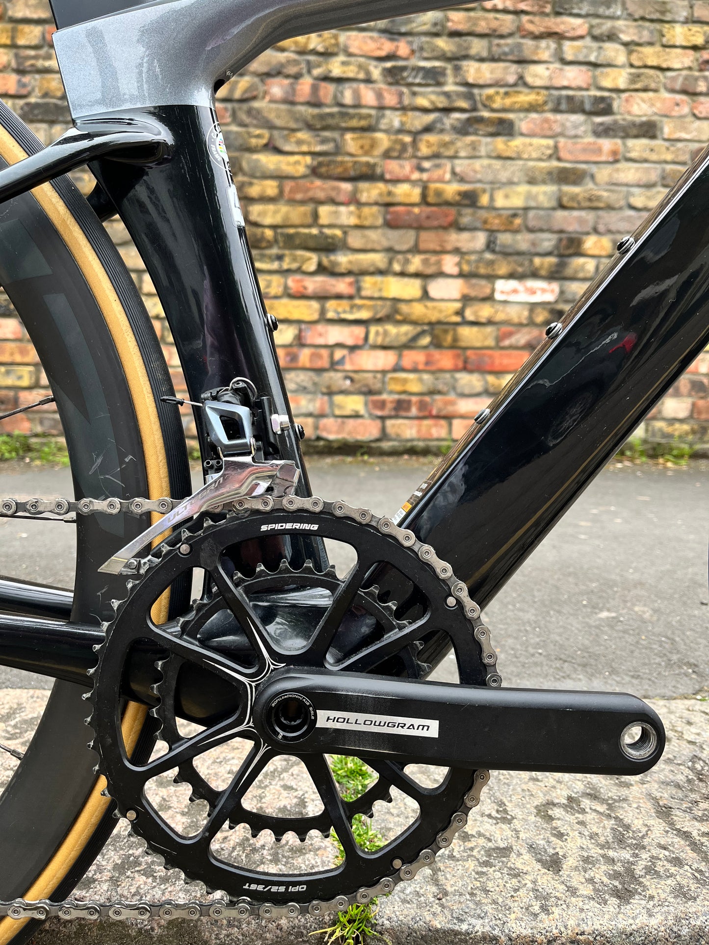 Cannondale SystemSix with ZIPP 303s size 47