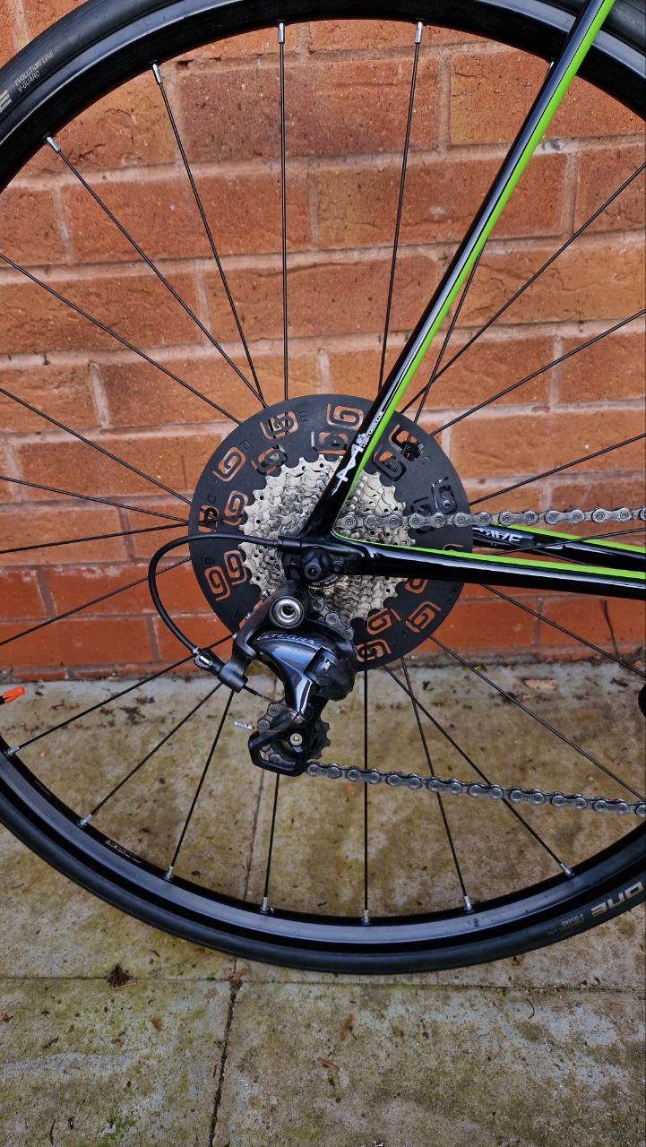 Cannondale Supersix Evo Hi-Mod Carbon Ultegra Light Disc Road Bike - Mint - 58cm