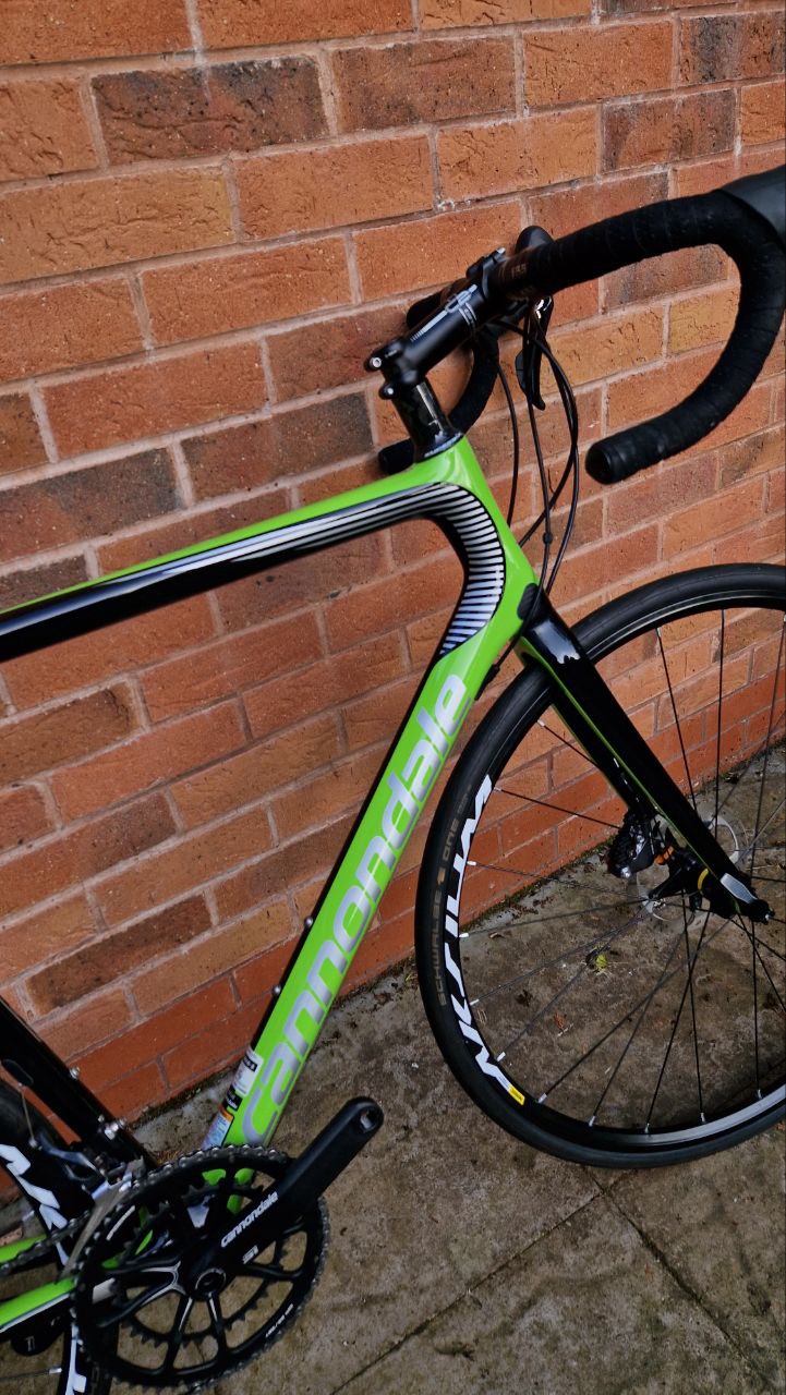 Cannondale Supersix Evo Hi-Mod Carbon Ultegra Light Disc Road Bike - Mint - 58cm