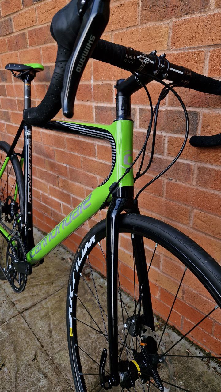 Cannondale Supersix Evo Hi-Mod Carbon Ultegra Light Disc Road Bike - Mint - 58cm