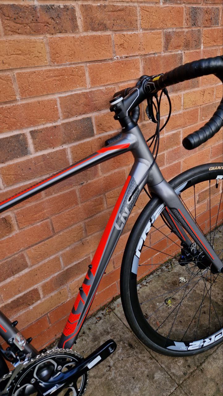 Giant Liv Avail SL 1 105 Disc Ladies Aluminium Endurance Road Bike - M 54 - Mint