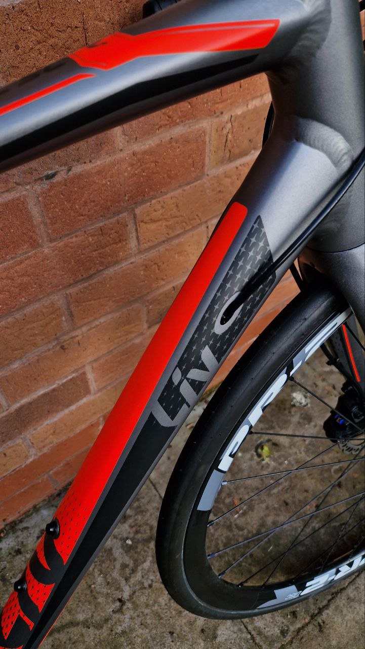 Giant Liv Avail SL 1 105 Disc Ladies Aluminium Endurance Road Bike - M 54 - Mint
