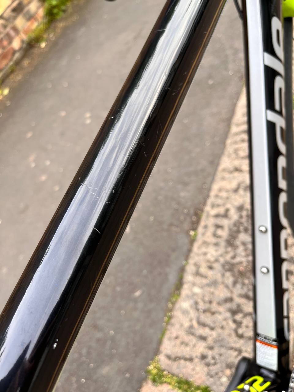 Cannondale Caad 12 Shimano 105 Aluminium Light Road Bike Mavic Aksium 56cm