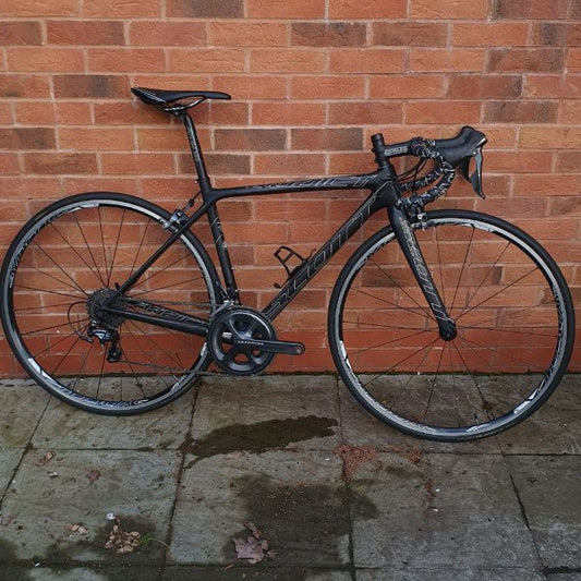 Scott Addict 10 Ultegra Carbon Fibre Road Bike - xs 49cm - Light - Immaculate