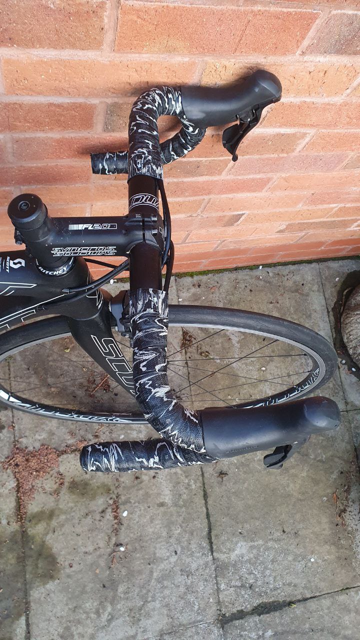 Scott Addict 10 Ultegra Carbon Fibre Road Bike - xs 49cm - Light - Immaculate
