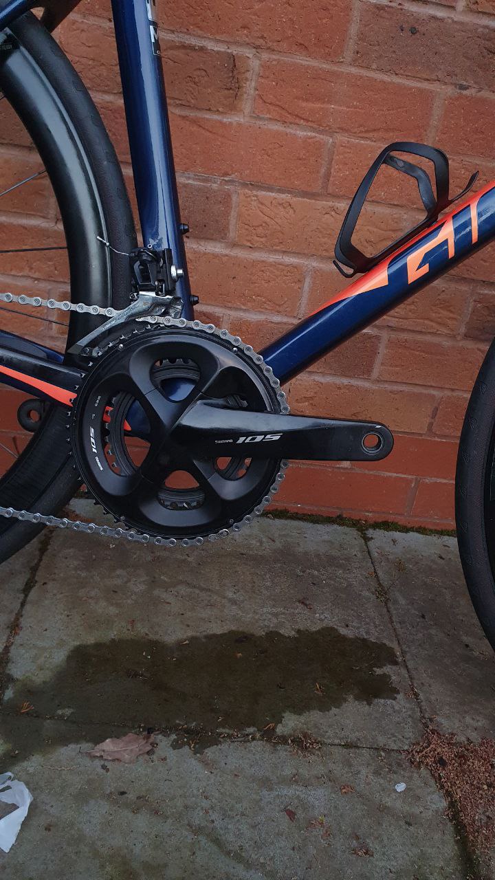 Giant TCR Advanced Pro 2 Shimano 105 11 speed Carbon Disc Road Bike - ML 56cm