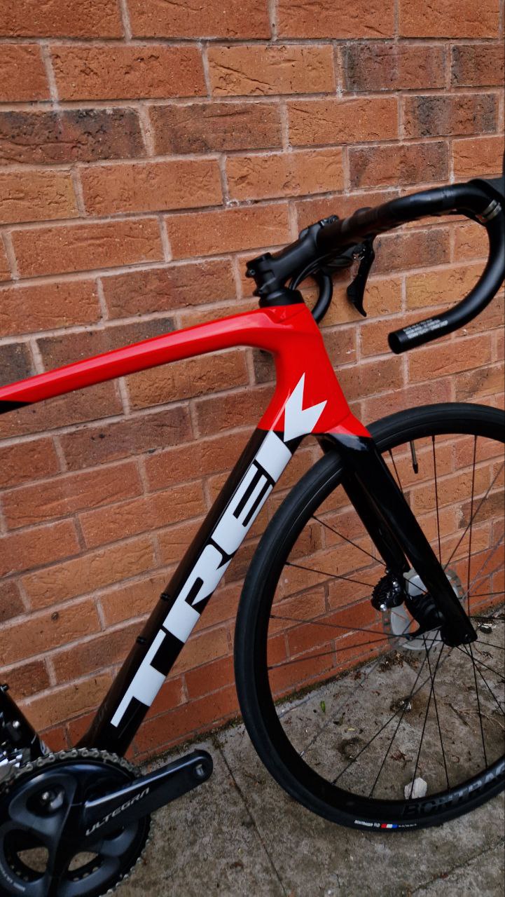 Trek Emonda SL6 Ultegra Disc Carbon Road Bike - Mint condition - Light - 58cm