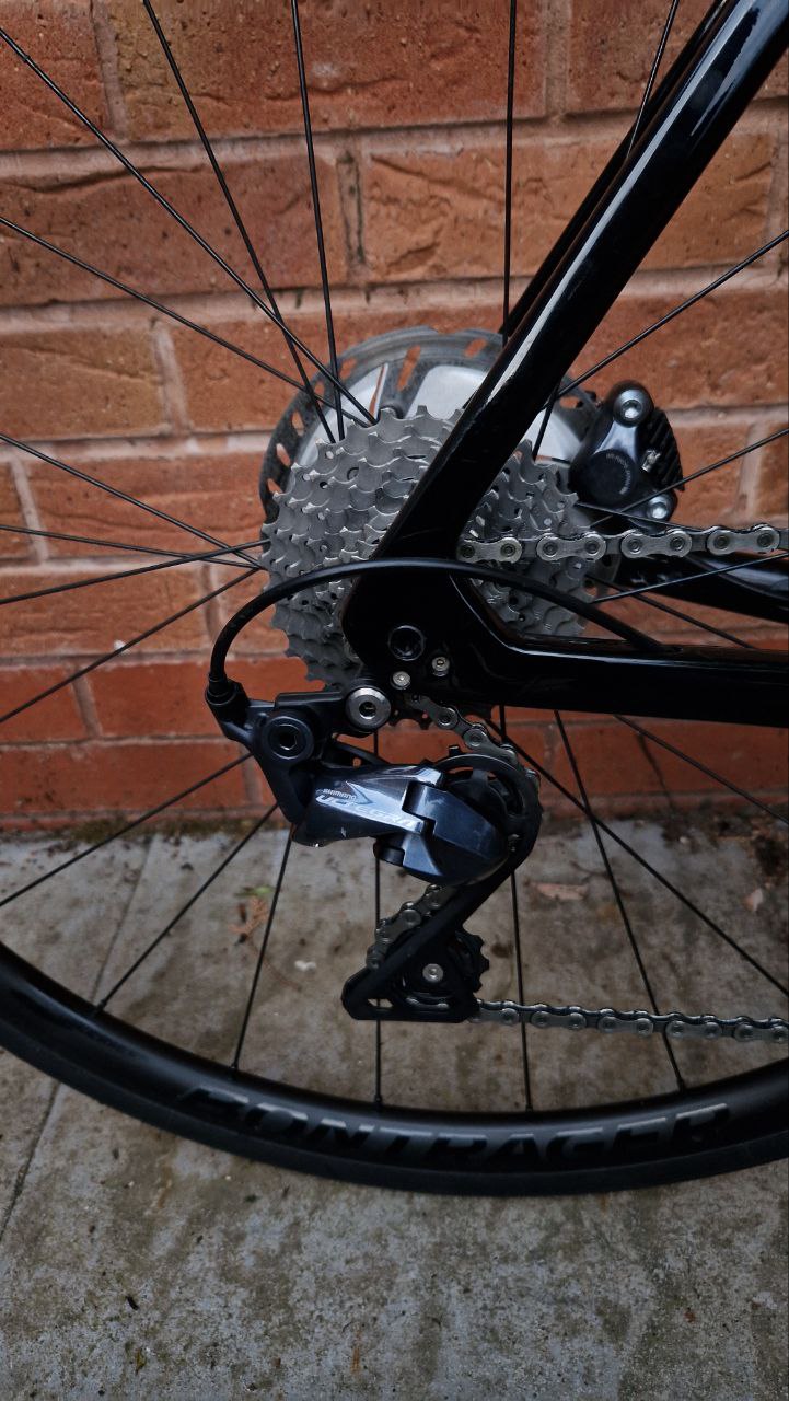 Trek Emonda SL6 Ultegra Disc Carbon Road Bike - Mint condition - Light - 58cm