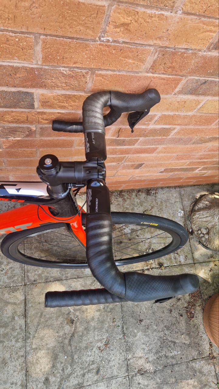Giant TCR Advanced Pro 0 Shimano Ultegra Di2 Carbon Disc Road Bike - M 54cm