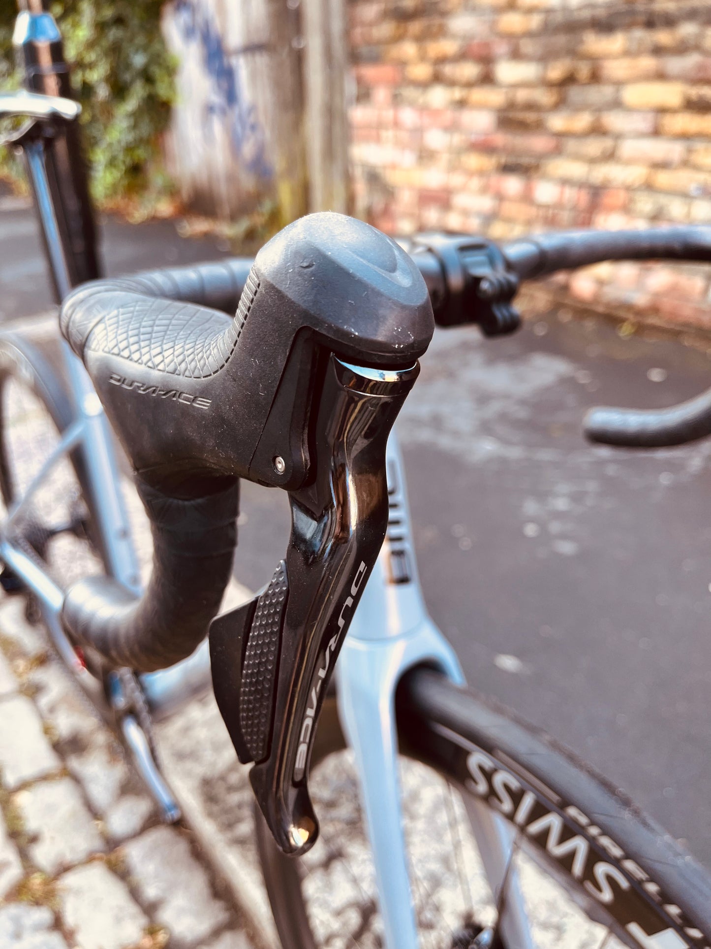 BMC RoadMachine 01 ONE with DURA-ACE Di2