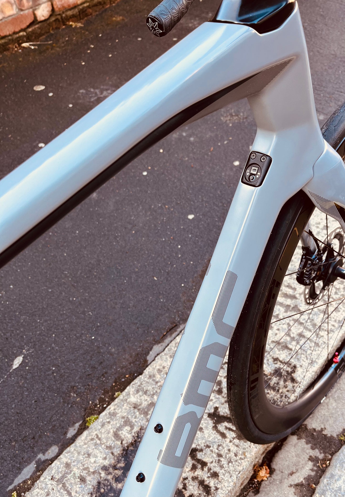 BMC RoadMachine 01 ONE with DURA-ACE Di2
