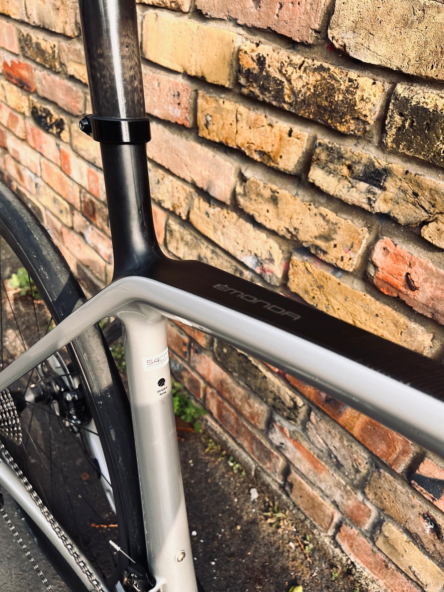 Trek Emonda SL Ultegra Carbon Disc Road Bike - 54cm