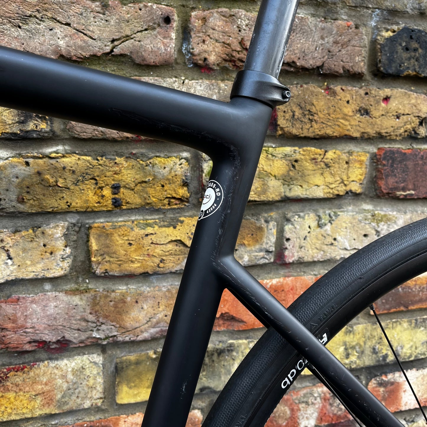 Specialized Tarmac SL6 Comp Carbon Road Bike Ultegra Disc