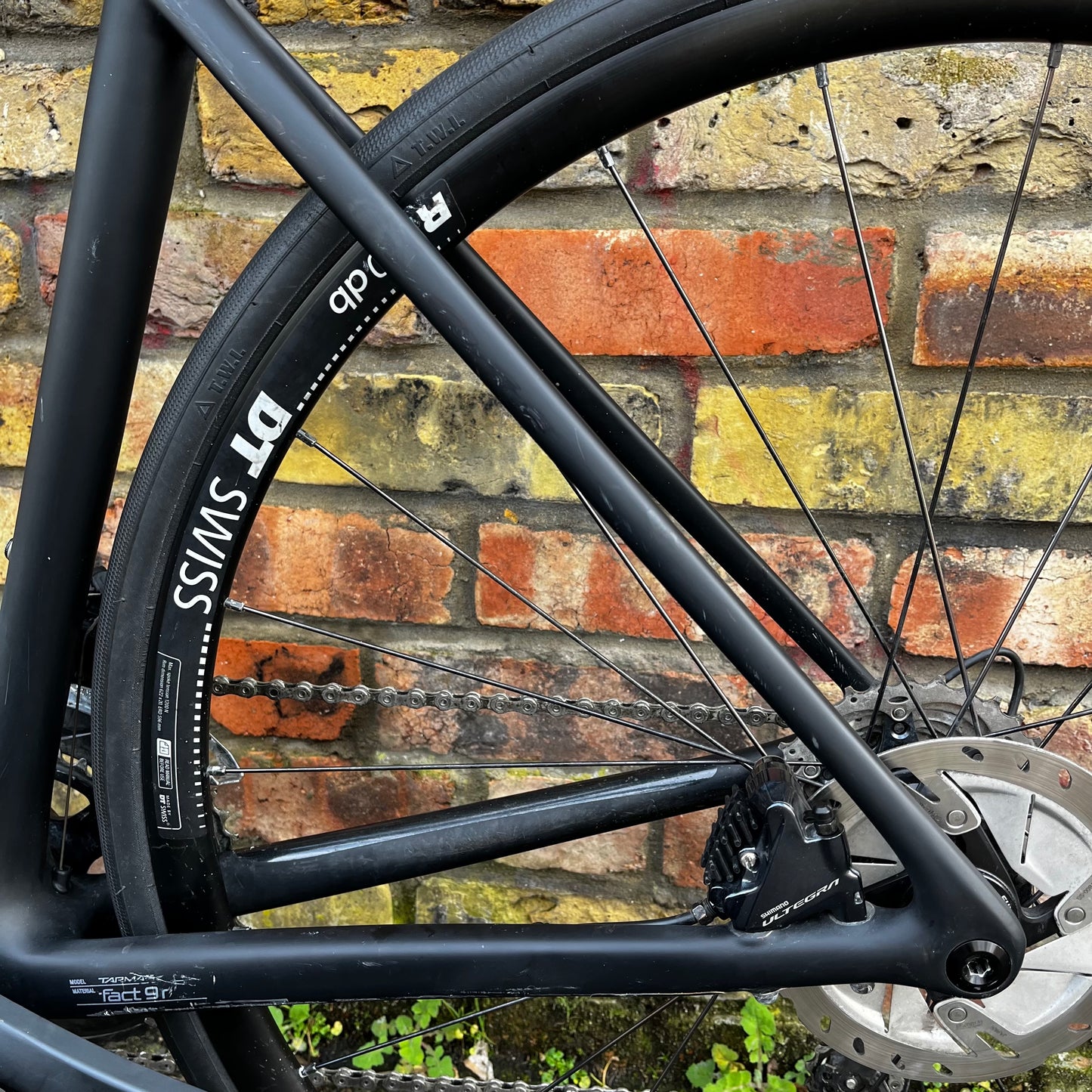 Specialized Tarmac SL6 Comp Carbon Road Bike Ultegra Disc