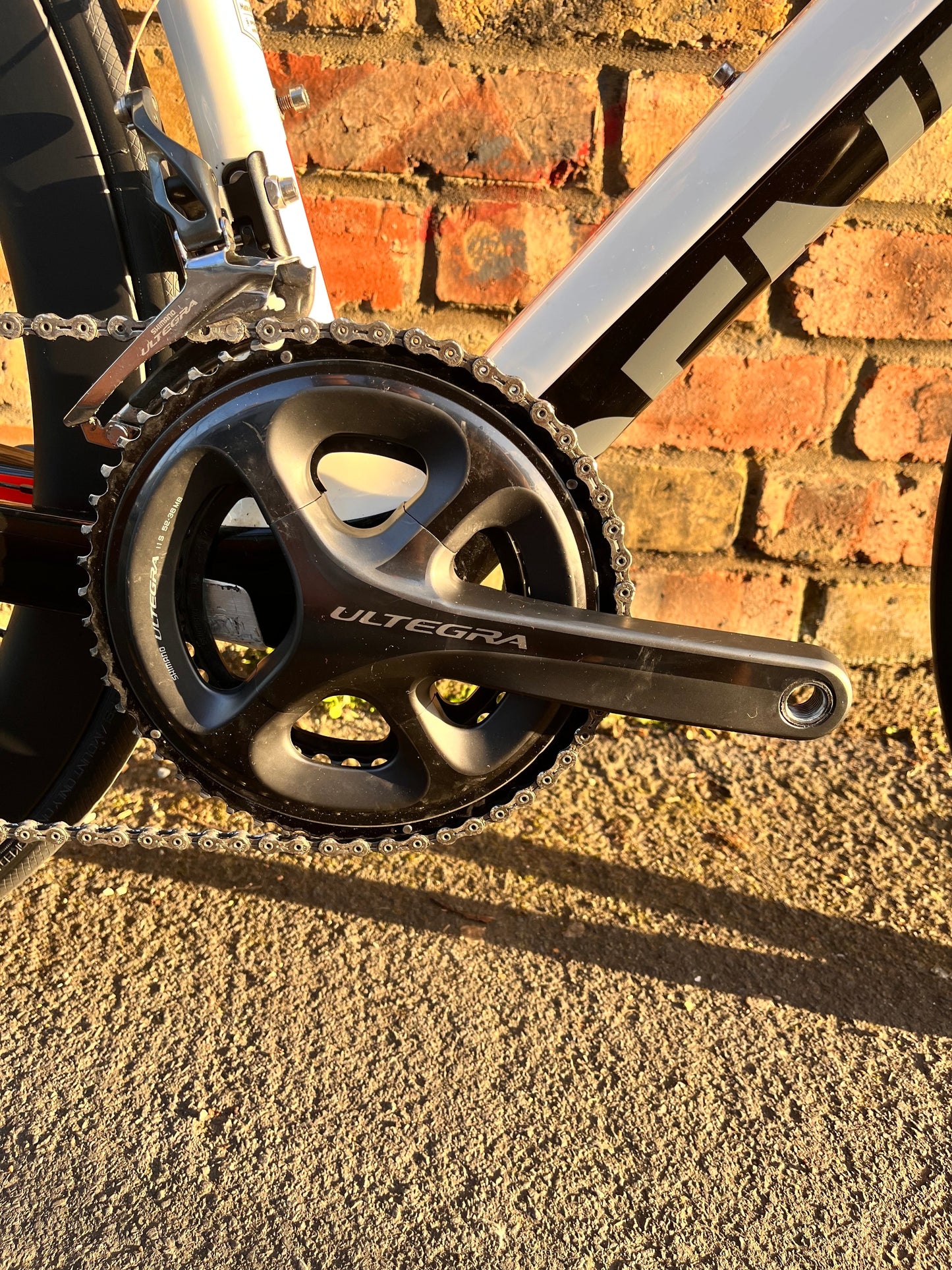 Genesis Zero Disc 3 Ultegra Carbon Disc Road Bike - Small/52cm