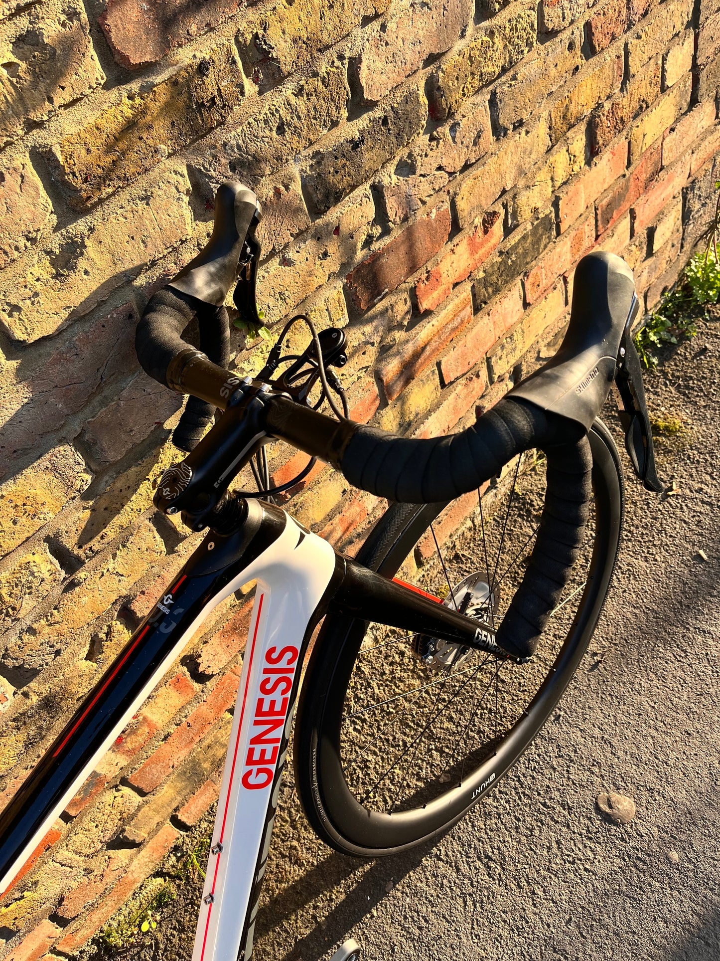 Genesis Zero Disc 3 Ultegra Carbon Disc Road Bike - Small/52cm