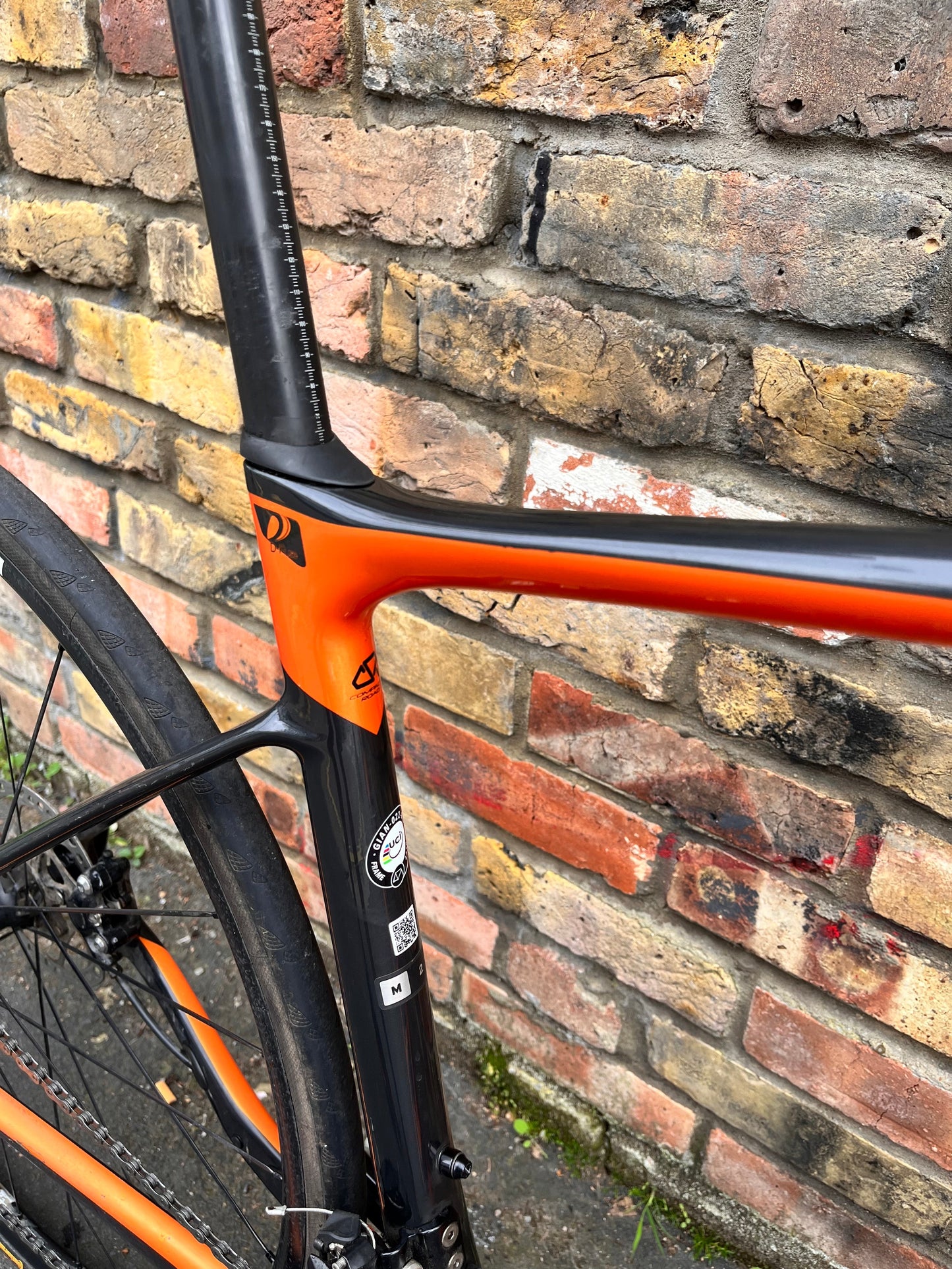 Giant Defy Advanced 2 Shimano 105 Carbon Road Bike - 54cm M