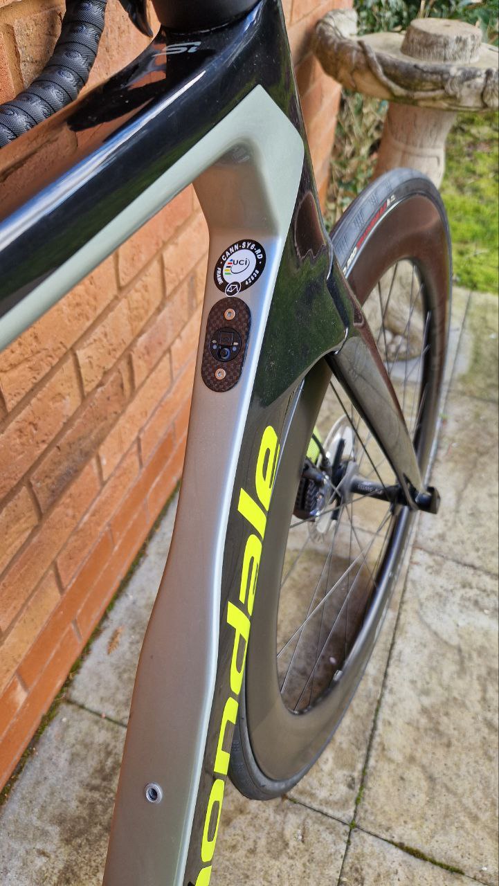 Cannondale SystemSix Hi-Mod Ultegra Di2 Disc Carbon Road Bike