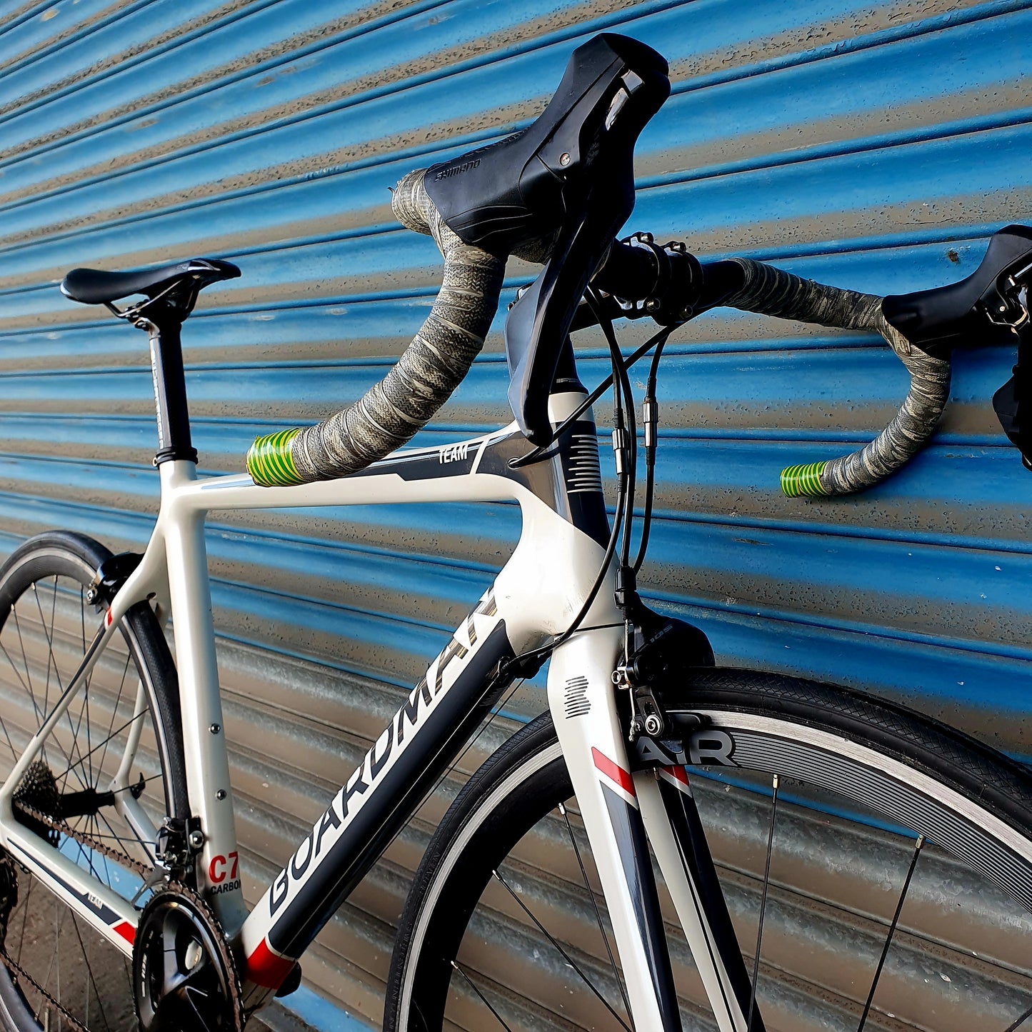 Boardman C7 Shimano 105 R7000 Carbon Road Bike - 53cm/54cm