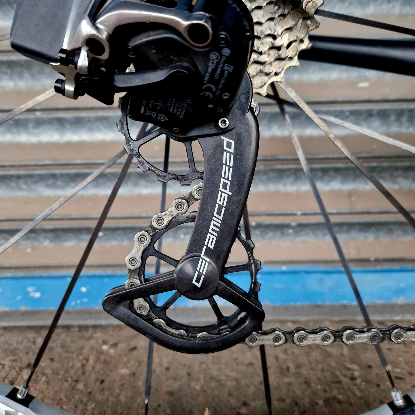Giant TCR Advanced SL 0 SRAM RED eTap Carbon Road Bike - Quarq Power Meter - Ceramic Speed - Large/58cm