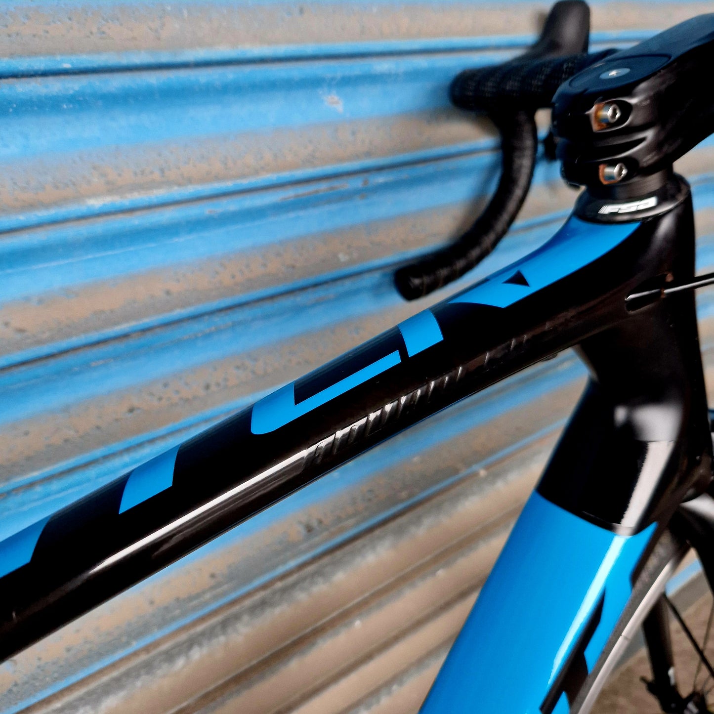 Giant TCR Advanced SL 0 SRAM RED eTap Carbon Road Bike - Quarq Power Meter - Ceramic Speed - Large/58cm