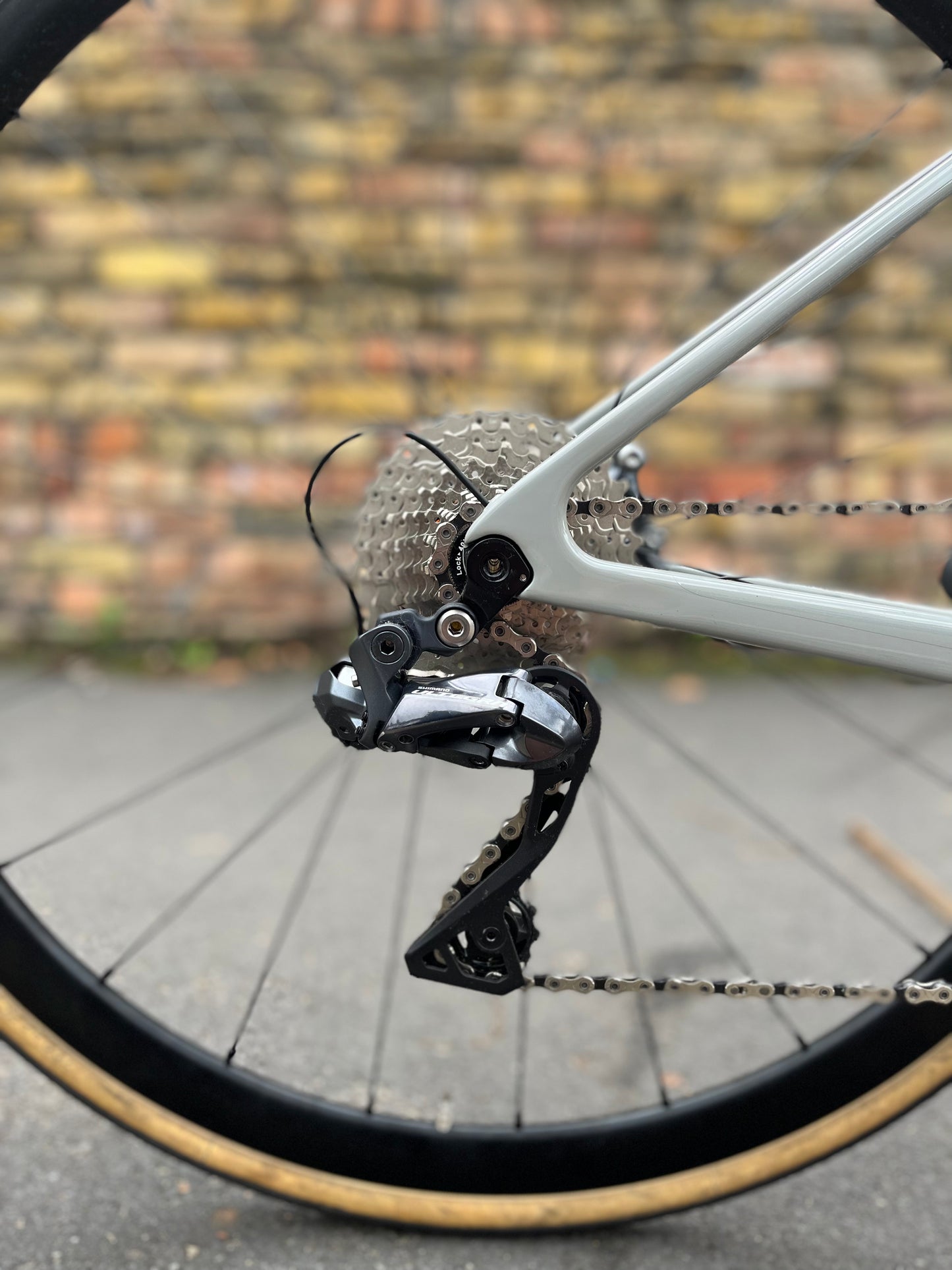Vitus Zenium CRS Ultegra Di2 Carbon Disc size Small