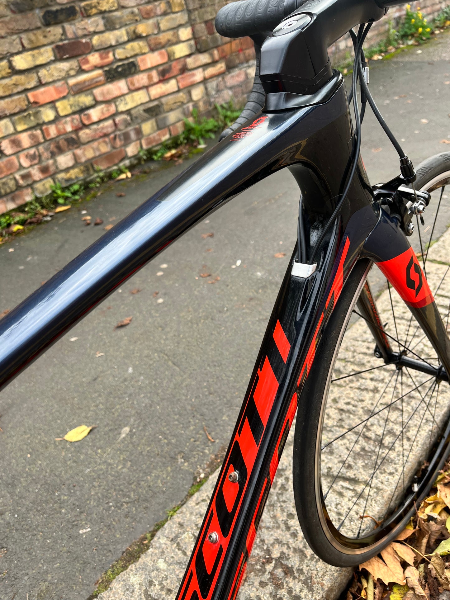 Scott Foil Carbon Road Bike size 54