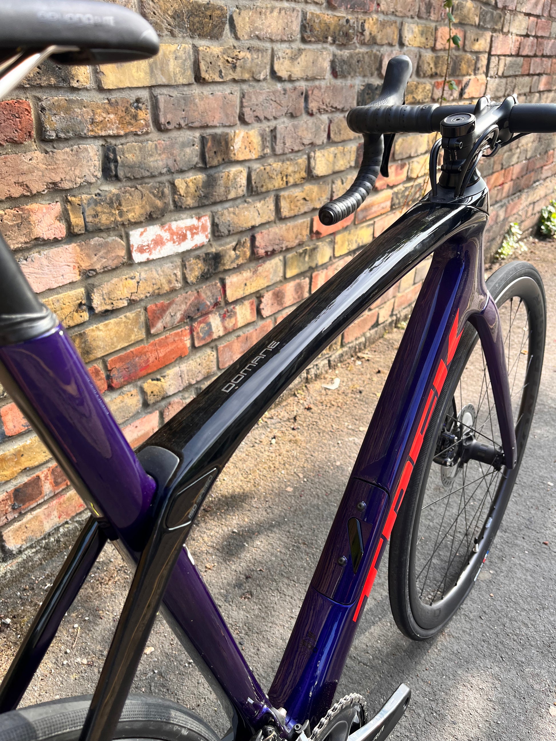 Trek domane best sale sl6 purple abyss